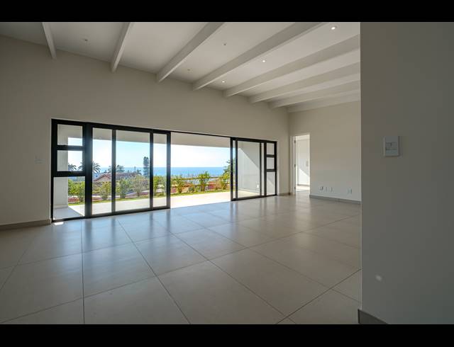 2 BEDROOM FREESTANDING FOR SALE IN SHAKAS ROCK
